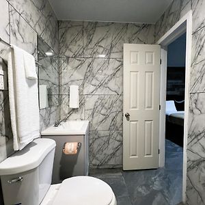Private Bathroom Twin Room